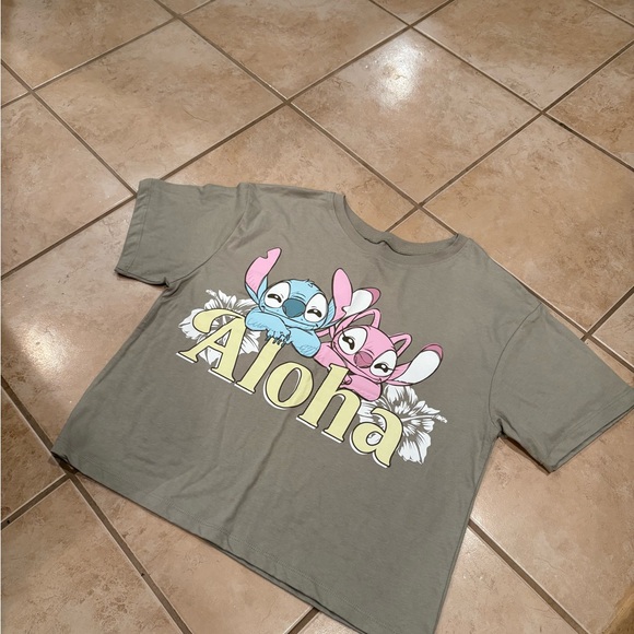 Disney Gray Crop Top with Aloha Floral Design - Picture 1 of 3